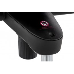 Fotel biurowy LOUNGE BUSINESS czarny z podnóżkiem - sklejka orzech, skóra naturalna, stal polerowana